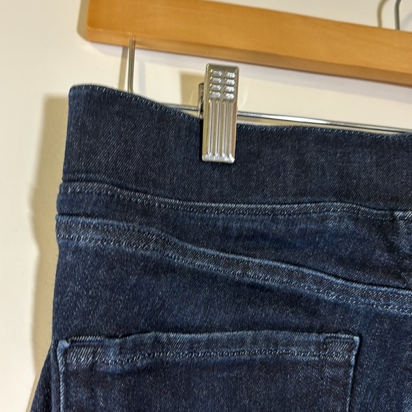 Amazon essentials pull on jeggings - Picture 8 of 11